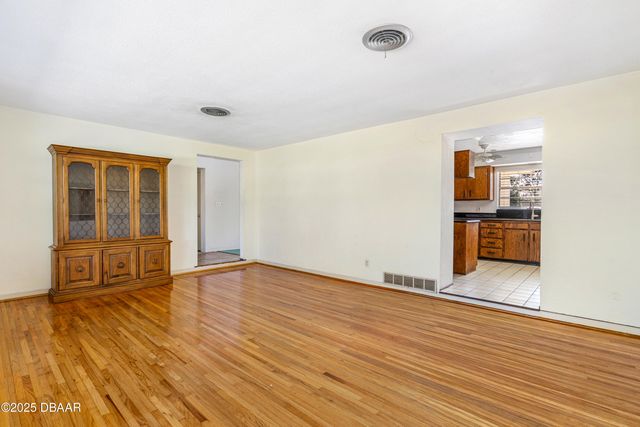 142 University Circle, Ormond Beach, FL 32176