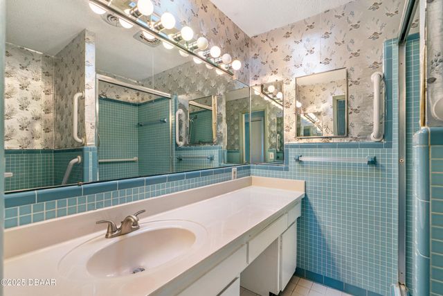 142 University Circle, Ormond Beach, FL 32176