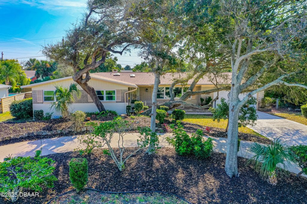 142 University Circle, Ormond Beach, FL 32176