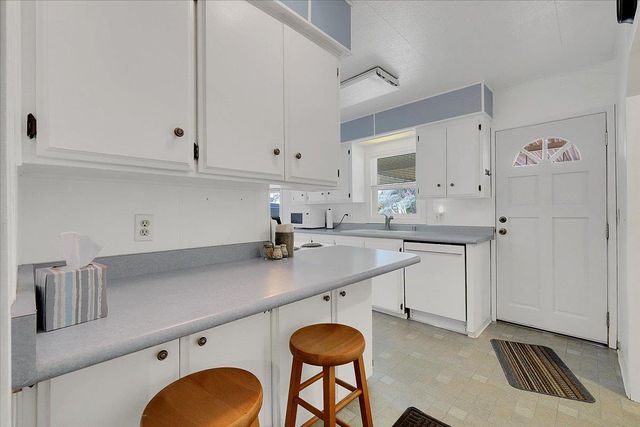 5036 Royal Oaks Dr, Oroville, CA 95966