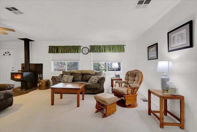 5036 Royal Oaks Dr, Oroville, CA 95966