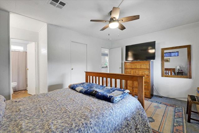 5036 Royal Oaks Dr, Oroville, CA 95966