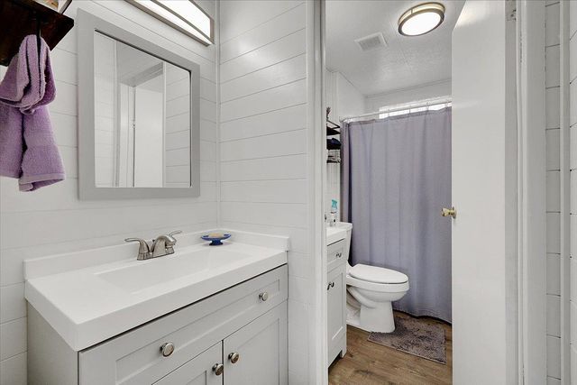 5036 Royal Oaks Dr, Oroville, CA 95966