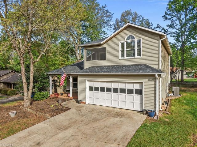 1100 Century Park Avenue, Kernersville, NC 27284
