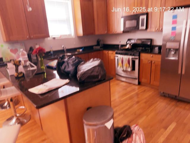 2651 E 74th Street 201, Chicago, IL 60649
