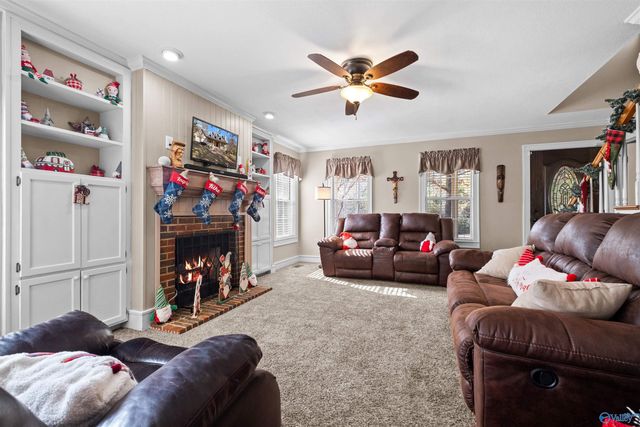 108 Kenneth Street, Gadsden, AL 35904