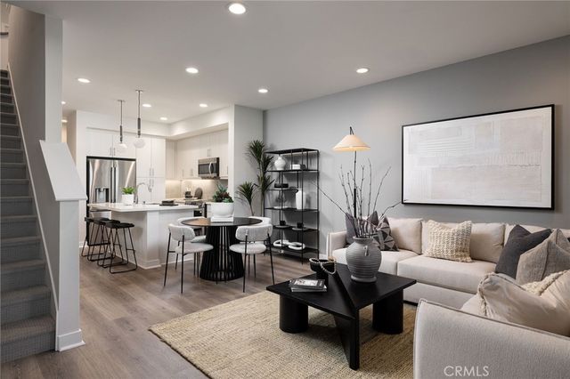 139 S Iris, Compton, CA 90220