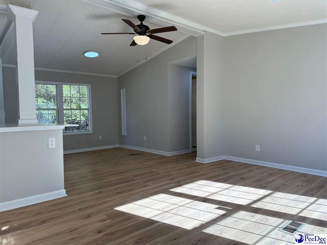 302 McCowns Millpond Rd, Darlington, SC 29540