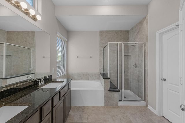 124 Buckeye Drive, Montgomery, TX 77316