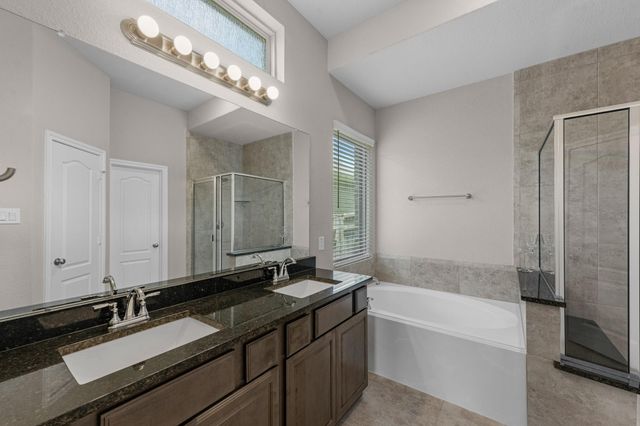 124 Buckeye Drive, Montgomery, TX 77316