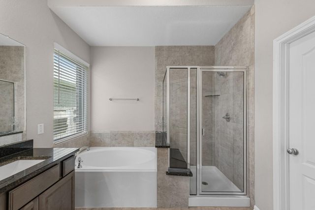 124 Buckeye Drive, Montgomery, TX 77316
