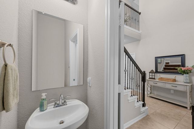 124 Buckeye Drive, Montgomery, TX 77316