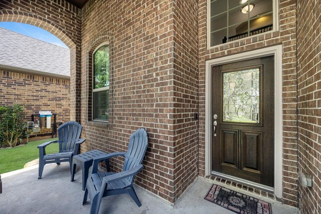 124 Buckeye Drive, Montgomery, TX 77316