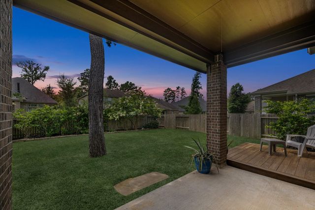 124 Buckeye Drive, Montgomery, TX 77316