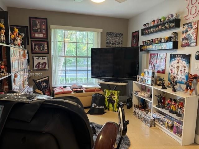 360 NW 69th Avenue 202, Plantation, FL 33317