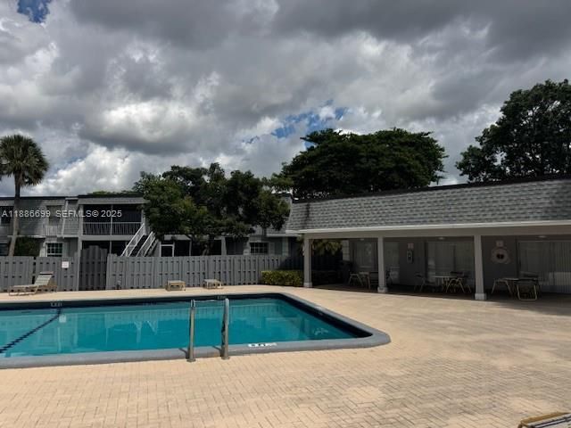 360 NW 69th Avenue 202, Plantation, FL 33317