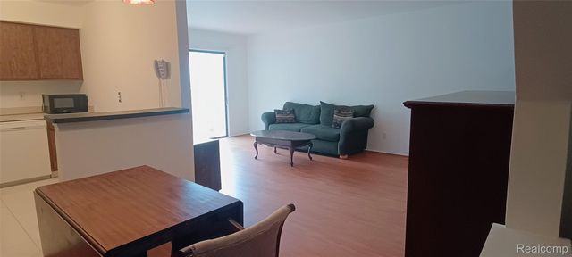 7506 Culpepper Court, Westland, MI 48185