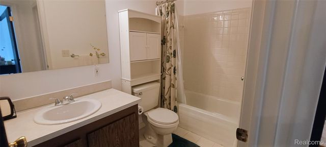7506 Culpepper Court, Westland, MI 48185