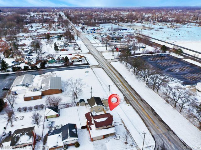 1806 Treadwell Street, Westland, MI 48186