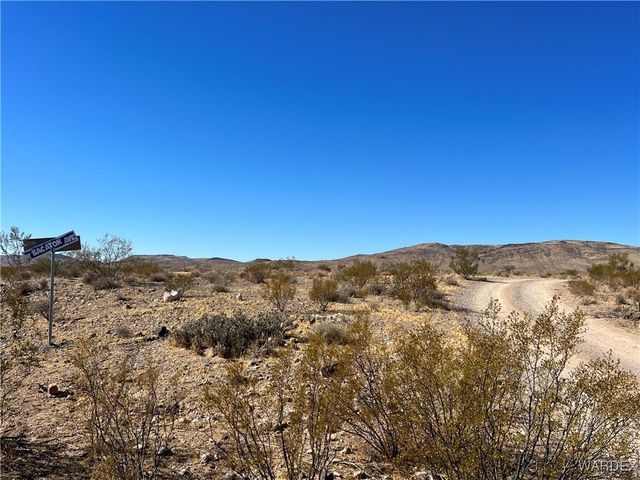 351-12-077 N Matthew Road, Dolan Springs, AZ 86441