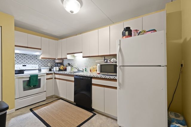 575 Broad St 315, Weymouth, MA 02189