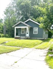 1348 Idaho Street, Des Moines, IA 50316