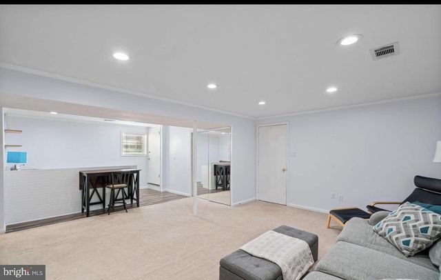 11611 VALE RD, Oakton, VA 22124