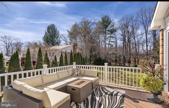 11611 VALE RD, Oakton, VA 22124