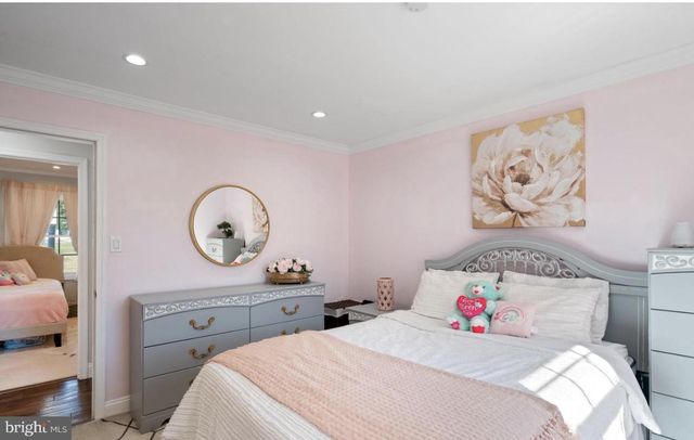 11611 VALE RD, Oakton, VA 22124