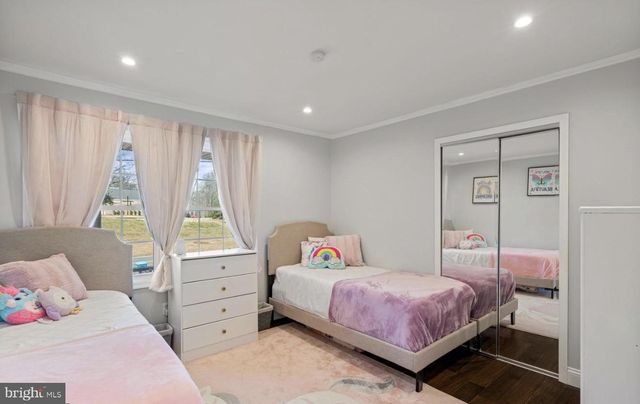 11611 VALE RD, Oakton, VA 22124