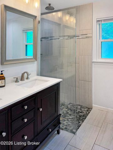 8319 Arnoldtown Rd, Louisville, KY 40214