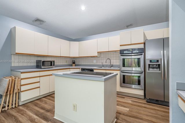4125 NW 96th Ter 4125, Sunrise, FL 33351