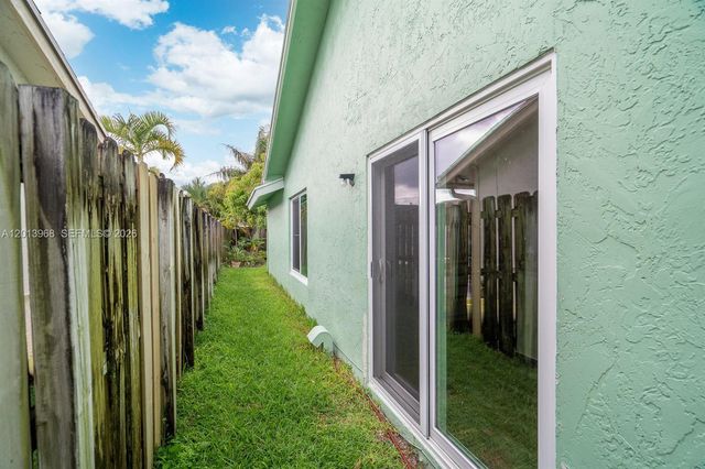 4125 NW 96th Ter 4125, Sunrise, FL 33351