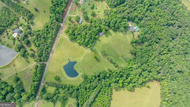 699 Bankstown Road, Brooks, GA 30205