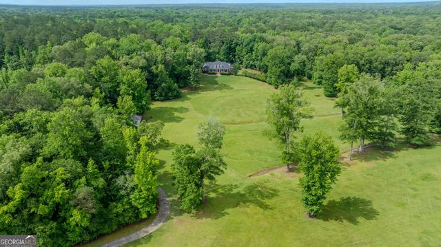 699 Bankstown Road, Brooks, GA 30205