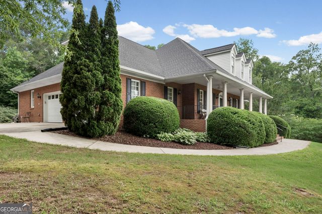 699 Bankstown Road, Brooks, GA 30205