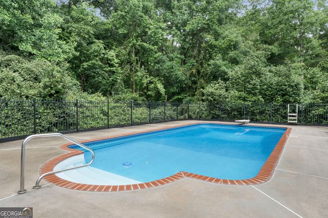 699 Bankstown Road, Brooks, GA 30205