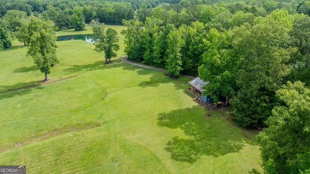 699 Bankstown Road, Brooks, GA 30205