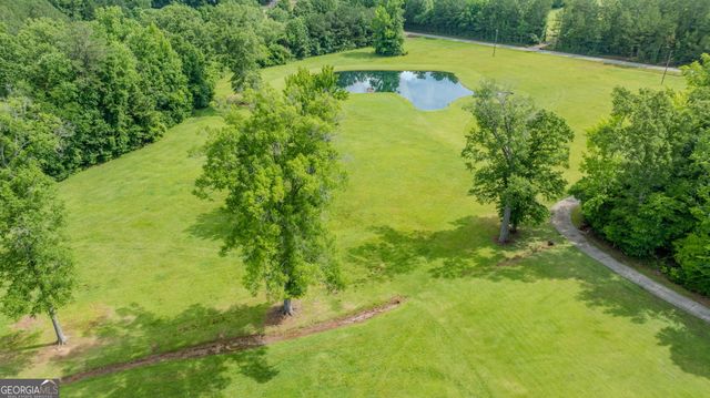 699 Bankstown Road, Brooks, GA 30205