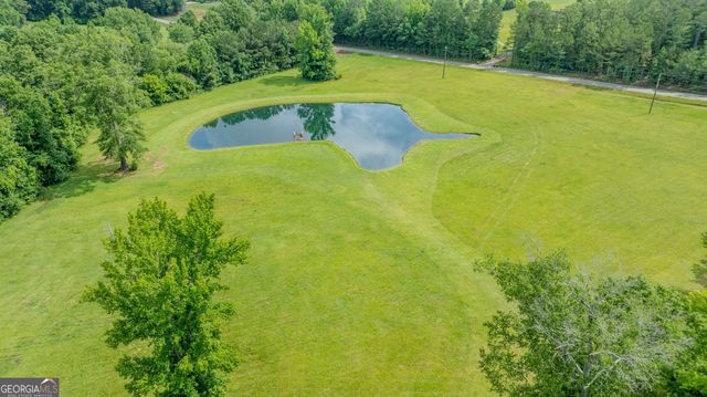 699 Bankstown Road, Brooks, GA 30205
