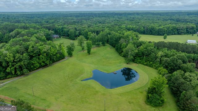 699 Bankstown Road, Brooks, GA 30205