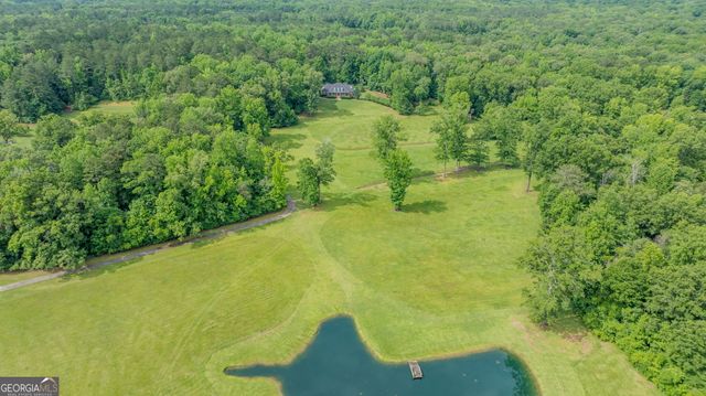 699 Bankstown Road, Brooks, GA 30205