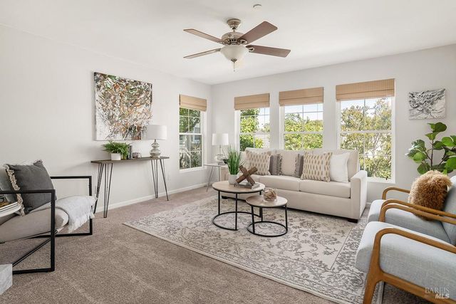 23 Greenham Ct, Novato, CA 94949