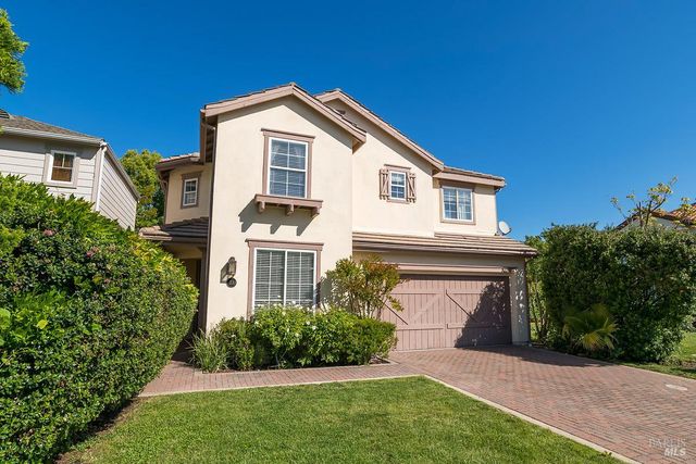 23 Greenham Ct, Novato, CA 94949