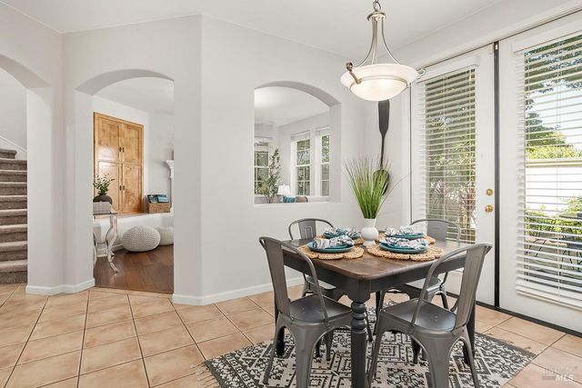 23 Greenham Ct, Novato, CA 94949