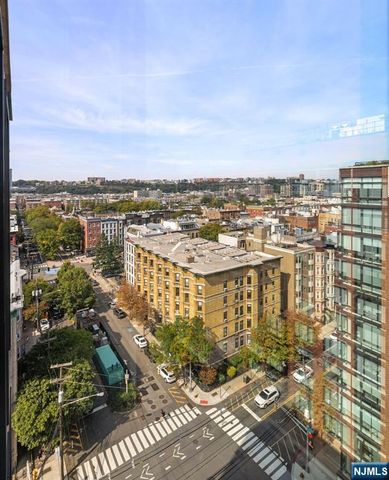 1000 Maxwell Lane PH12G, Hoboken, NJ 07030