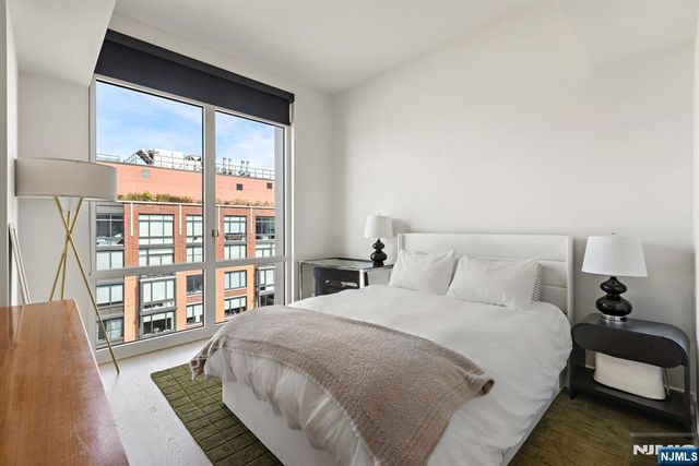 1000 Maxwell Lane PH12G, Hoboken, NJ 07030