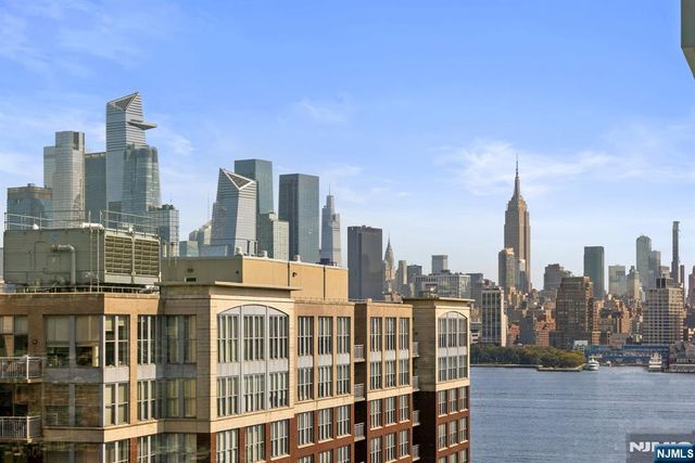 1000 Maxwell Lane PH12G, Hoboken, NJ 07030