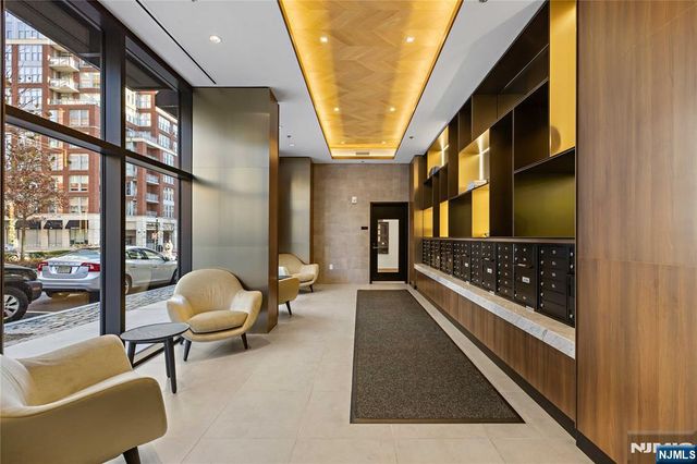 1000 Maxwell Lane PH12G, Hoboken, NJ 07030