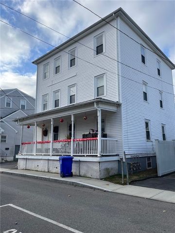 5 Ryan Avenue 3, Bristol, RI 02809